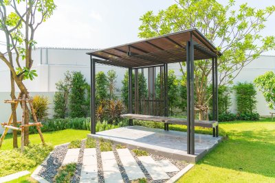 7 onmisbare items voor in de tuin komende zomer